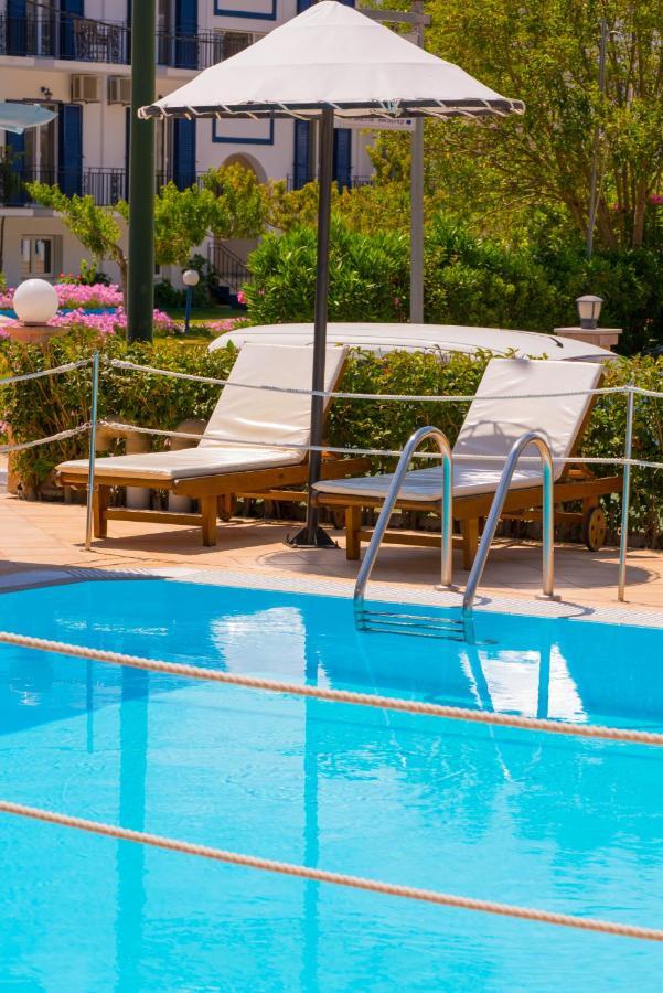 Xenia Apartments ヴァシリキ エクステリア 写真