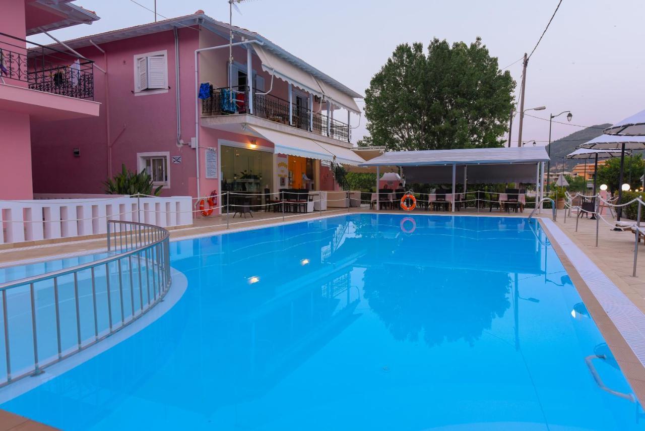 Xenia Apartments ヴァシリキ エクステリア 写真