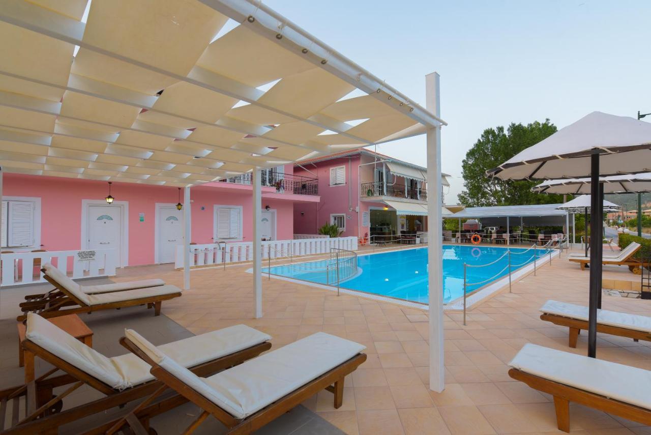Xenia Apartments ヴァシリキ エクステリア 写真